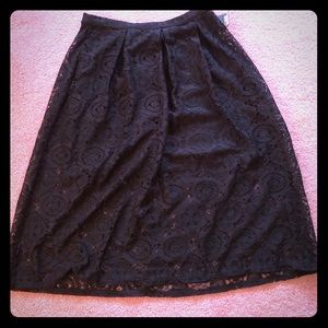 New mossimo black lace skirt